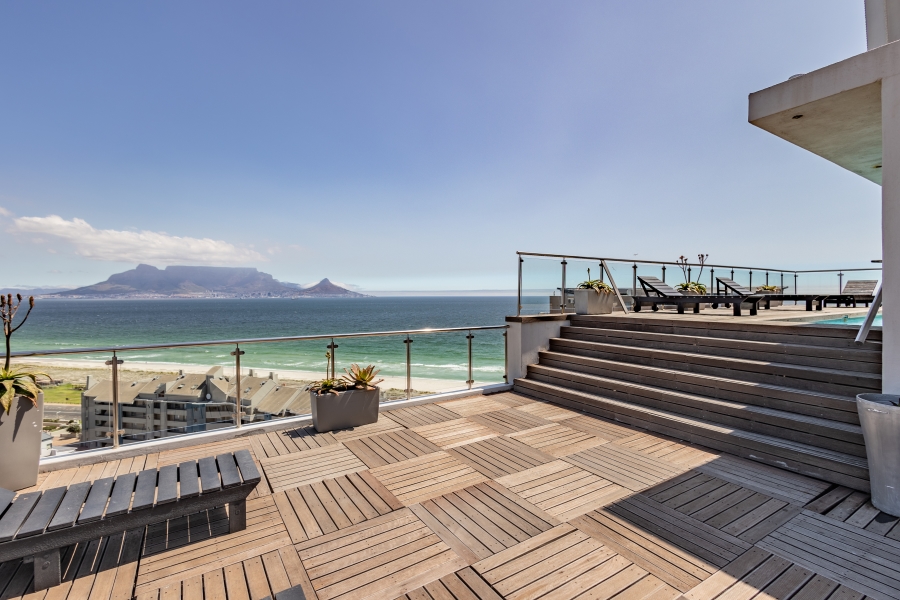 3 Bedroom Property for Sale in Waves Edge Western Cape